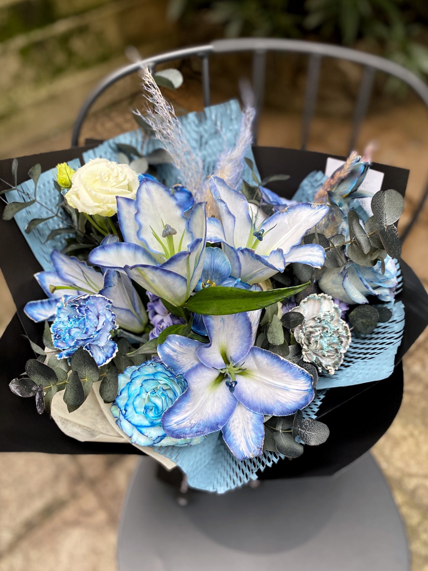 Fresh Flower Bouquet - Blue Lily