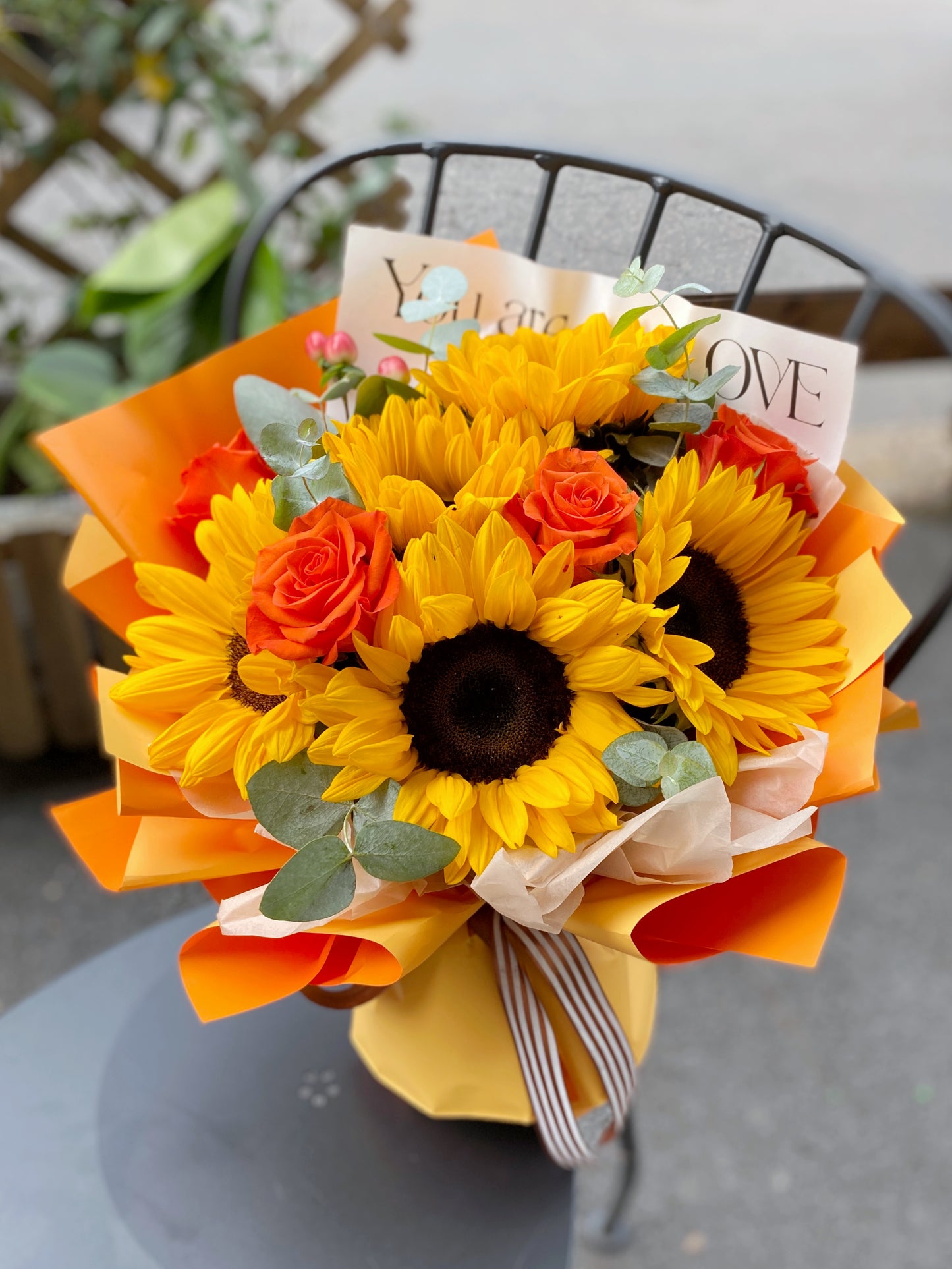 Medium Fresh Flower Bouquet - SunFlower Rose
